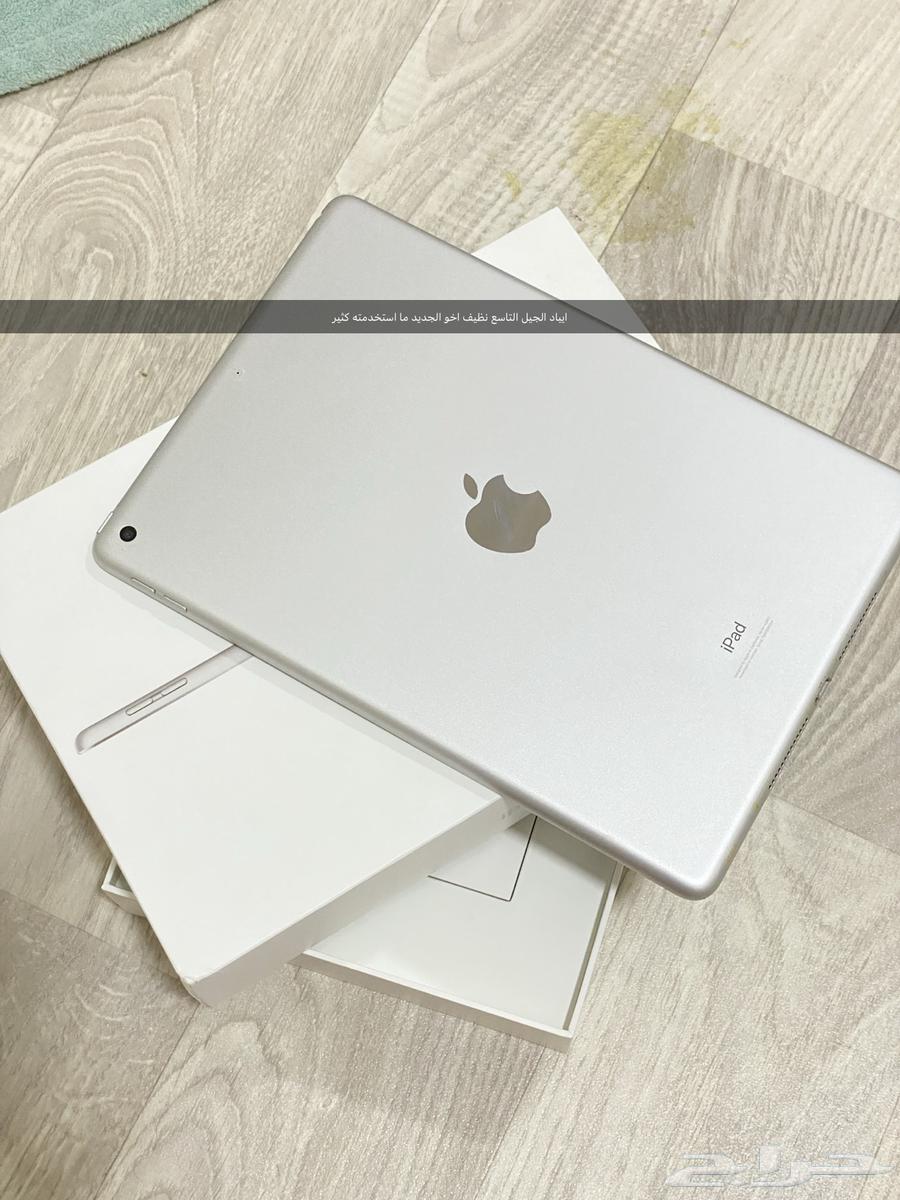 9th generation iPad, clean, like new, hardly used64216849079425111