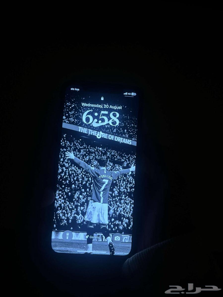 iPhone 11 نظيف 128 جيجا أبغى تبادل مع iPad mini 664231651771009111