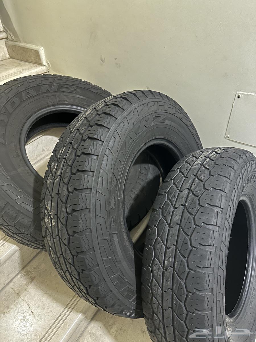 Clean used Chinese tire set for Land Cruiser, size 16, year 2464405069676418112