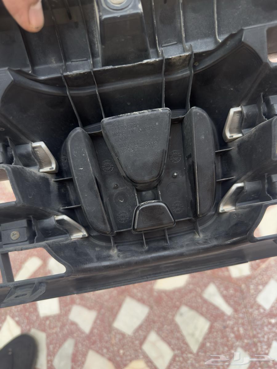 شبك هوندا اكورد 2012 اصلي64399064288899111