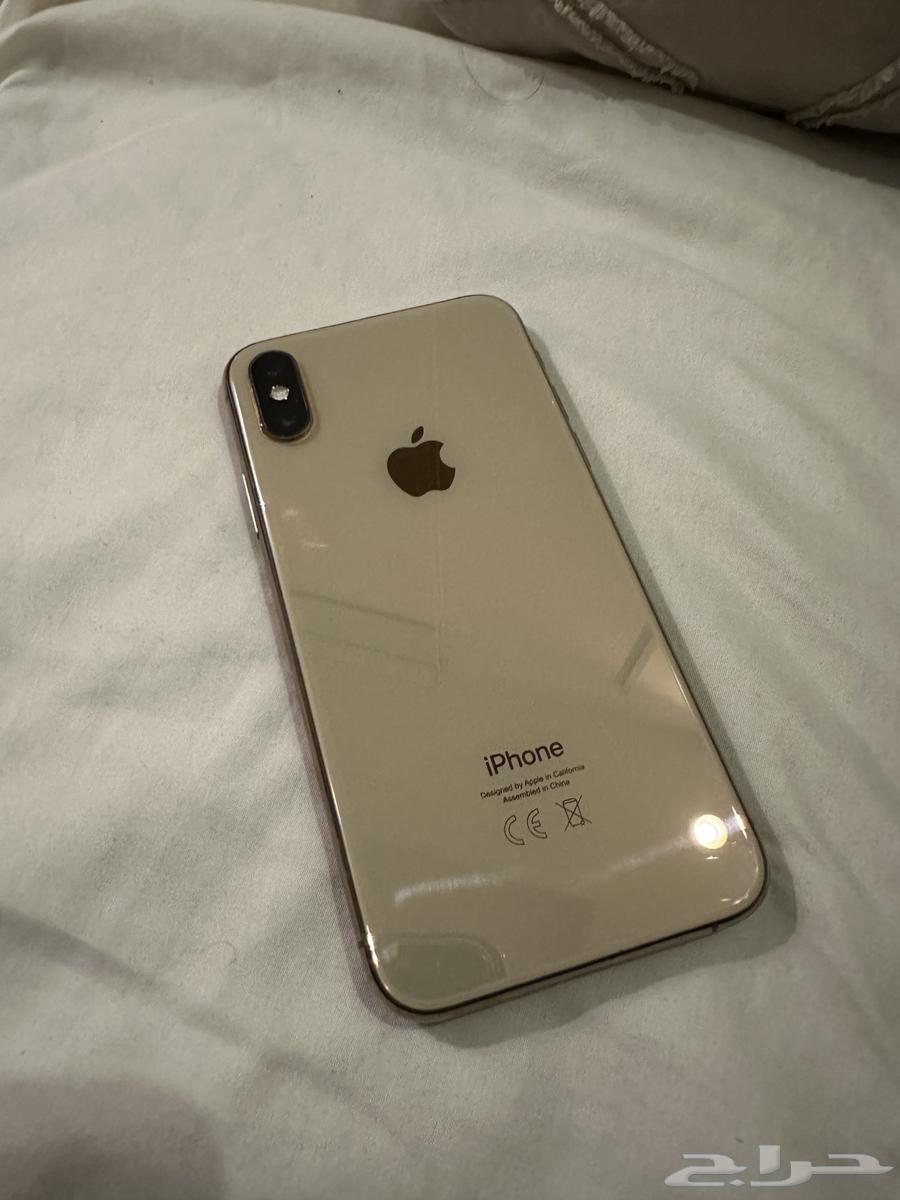 ايفون xs ذهبي64227871061762110