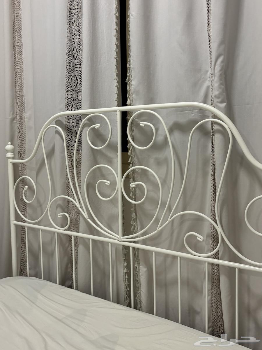 سرير ايكيا نضيف جدا64209796152578114