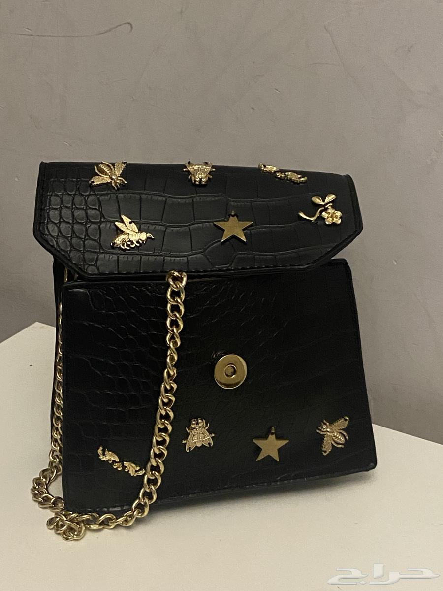 ثلاث شنط ب 75 و الرابع مجاني من اي شنطه من اختيارك64217301955203111