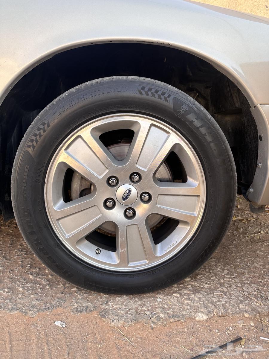 جنوط فورد فكتوريا نجمه مقاس 17 صيني64407880519555112