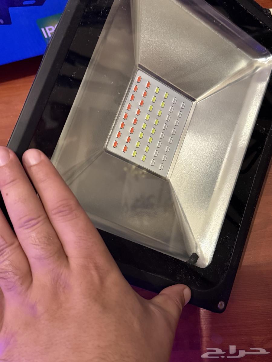 للبيع اضاءة للجدار او أرضية بعدة ألوان RGB ممتازة للتصوير64209810472833113