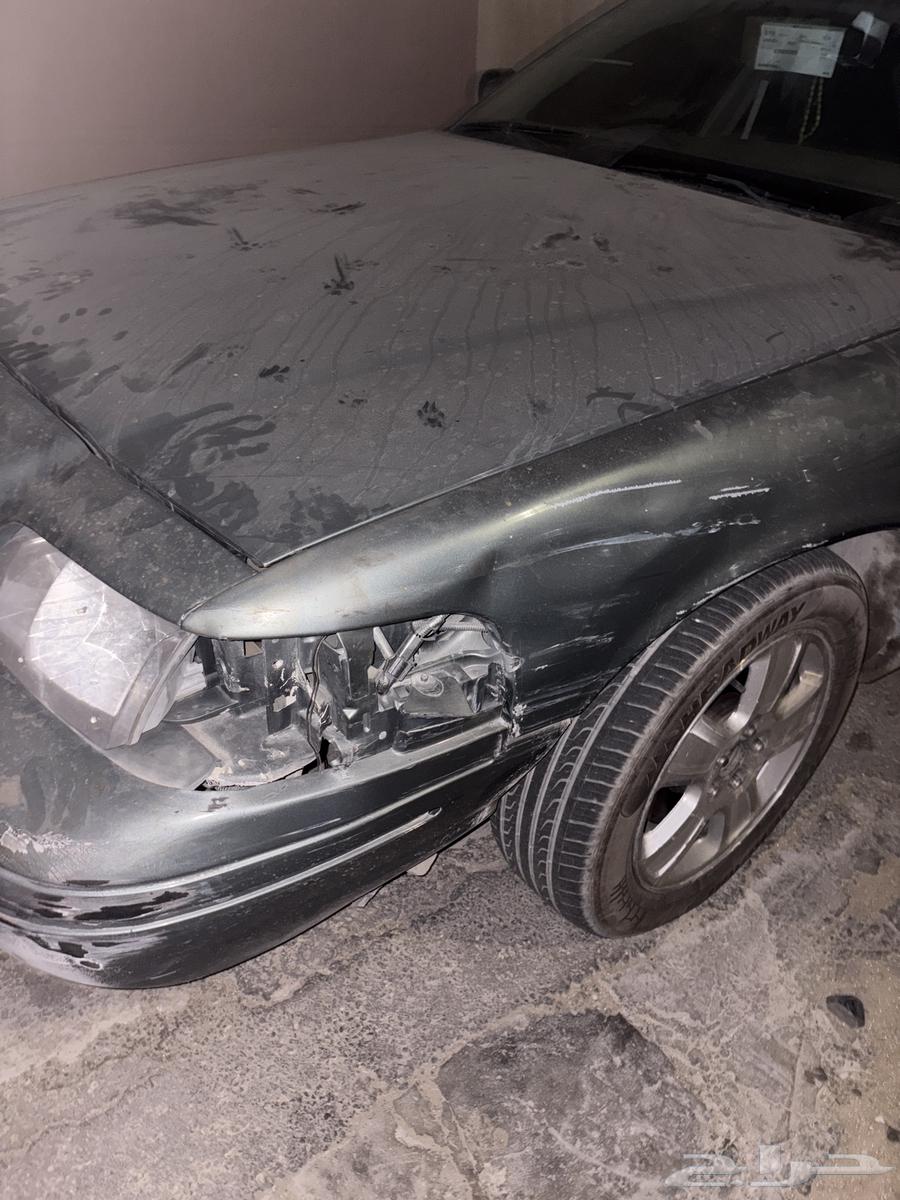 فورد فكتوريا 200664408035185922113