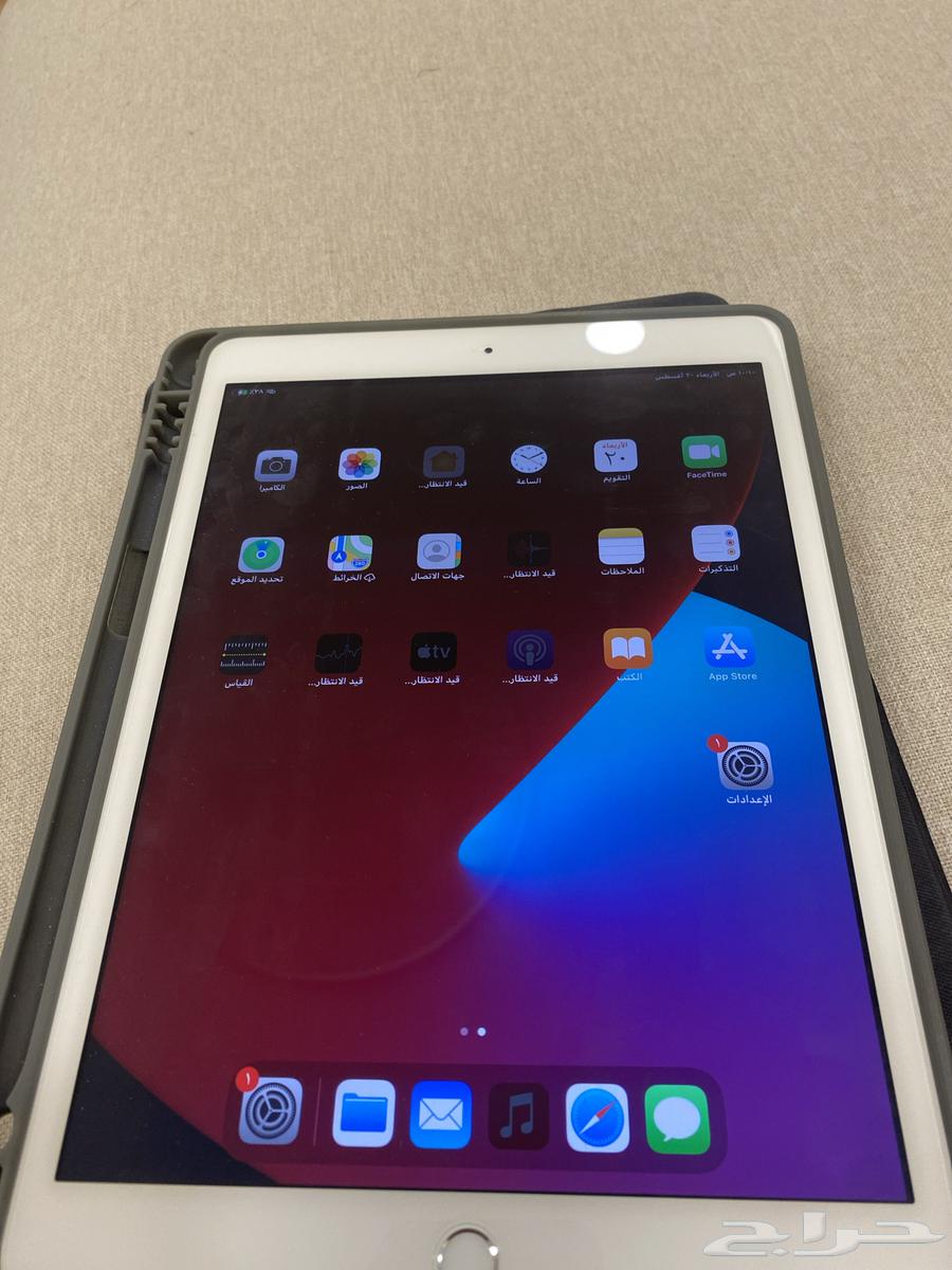 ايباد الجيل 8 سعه 128GB64225557318913114