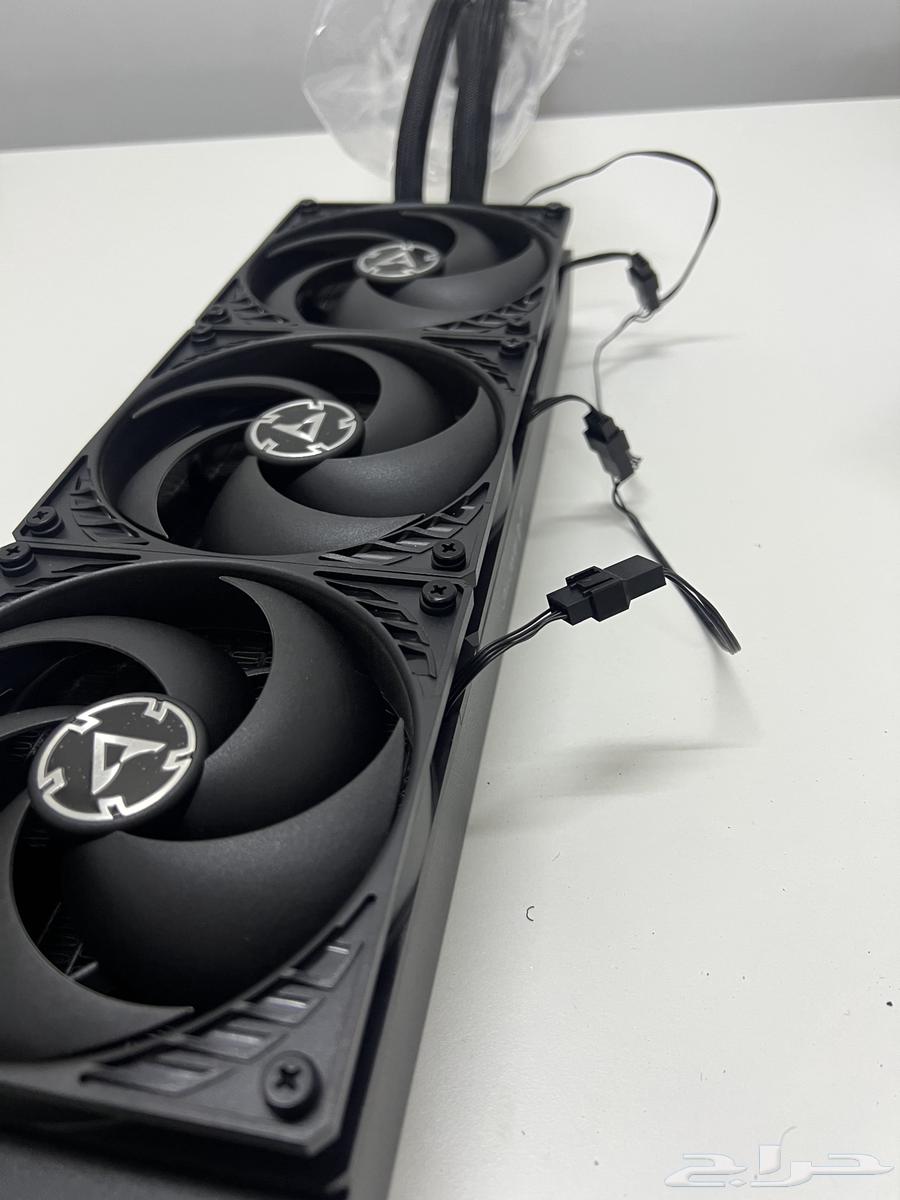 ( تم البيع ) Arctic Liquid Freezer 360 III Black64205475318018112