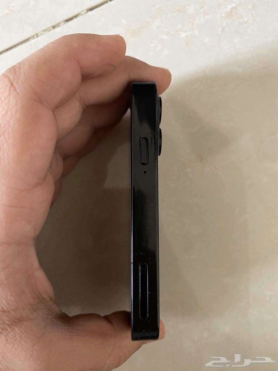 جوال شبيه الايفون استخدام يومين وفيه منفذ شريحه لتواصل واتس64221705214209114