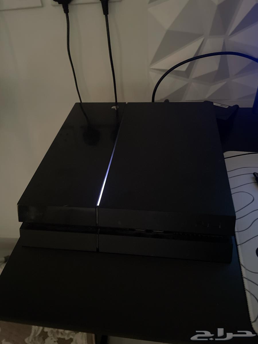 Sony 4 used, clean with new controller, owned for a week64221909175683110