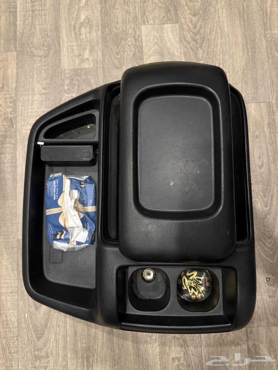 طاولة باص هايس تركب على الوسط والرفيع64397727938689110