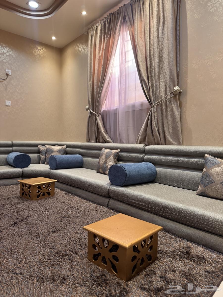 Complete floor seating majlis with cushions and tables64212544532355113