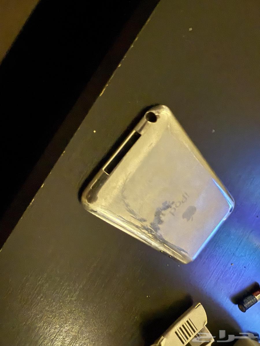 ايبود قديم شغال بس موقفه خدماته64225557212291112