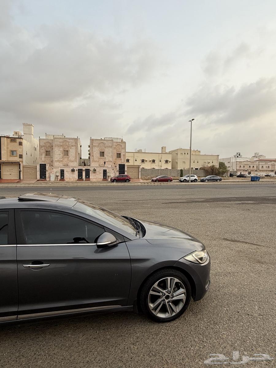 2017 Elantra full option, only one installment paid64398089448834110