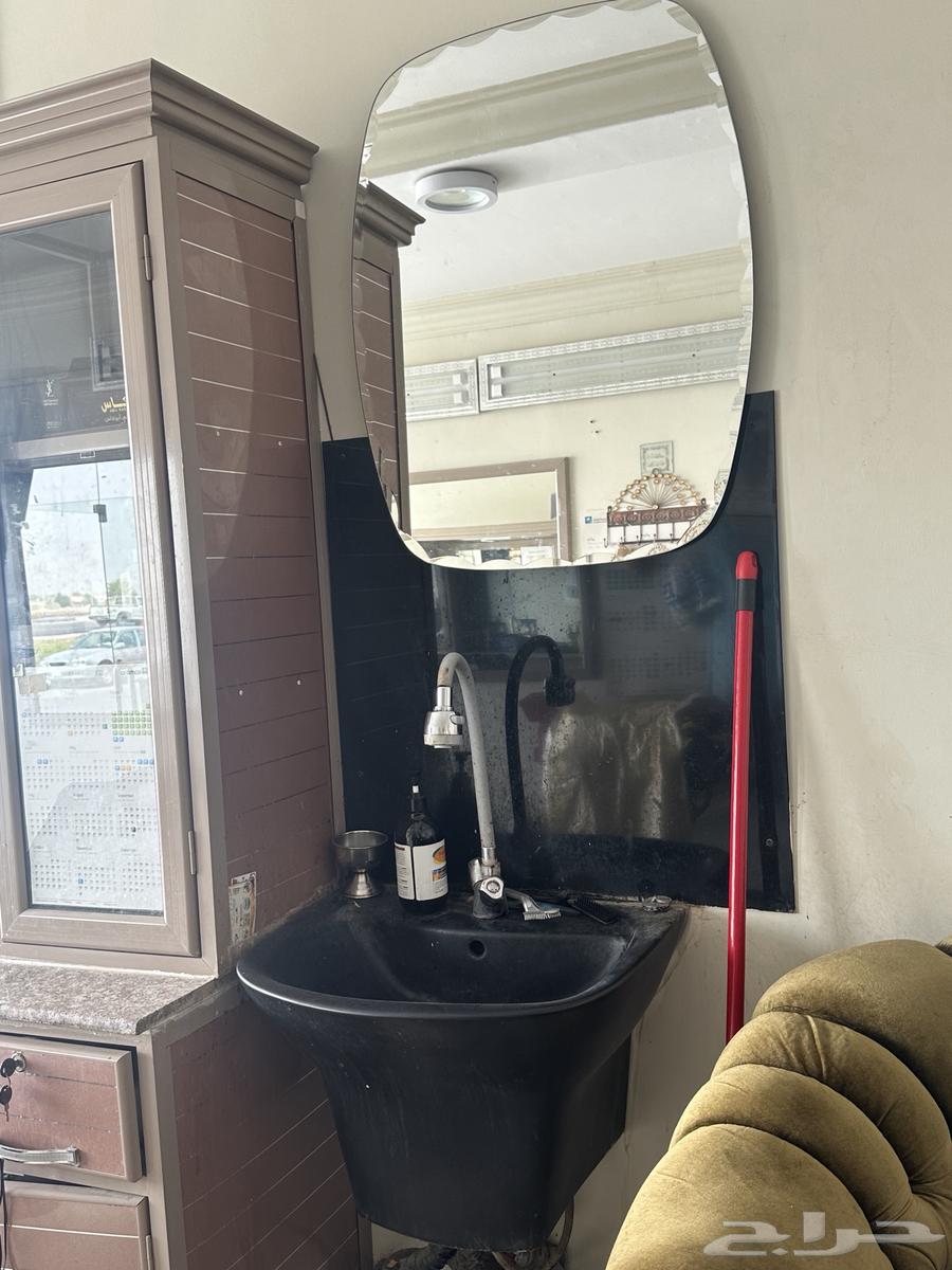 اغراض صالون حلاقه للبيع64216611632771112