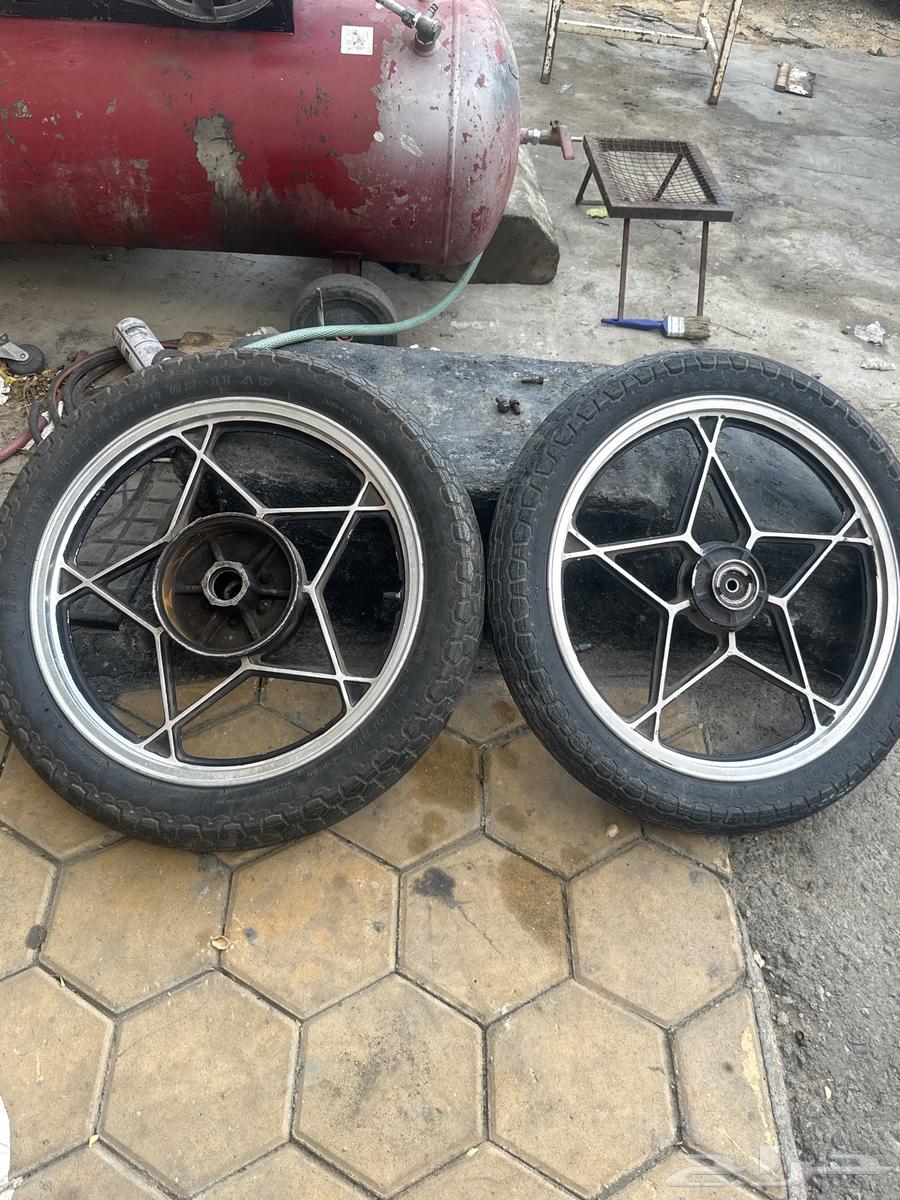 جنوط جيتي64398131045762110