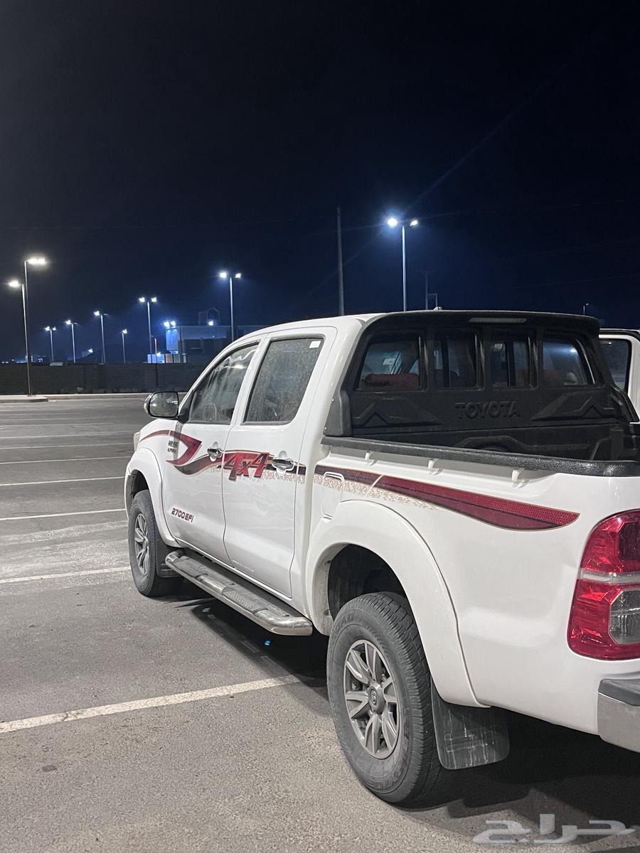 هايلوكس مديل 2014 ممشى 180 الف64403117243139112