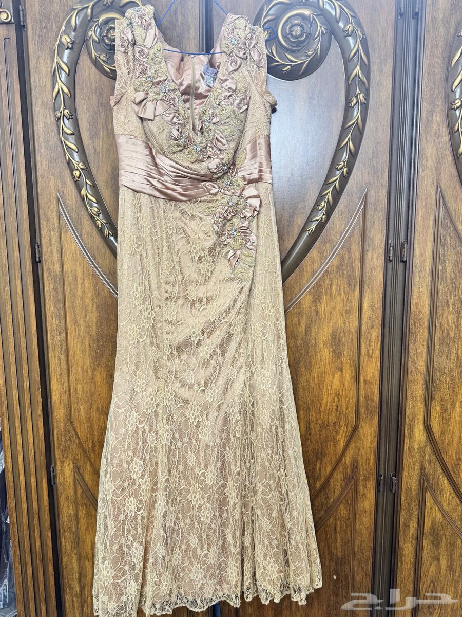 فستان للبيع64230803448193110