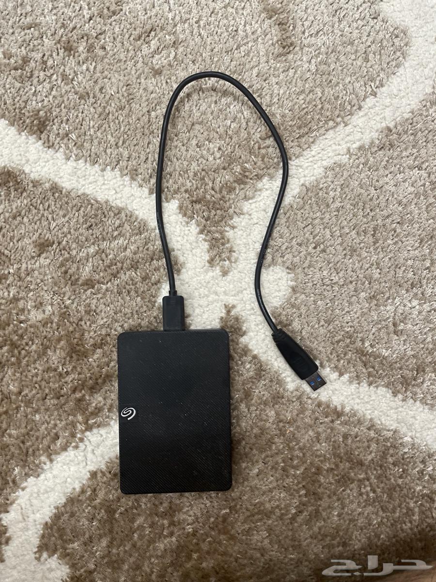 سوني 5 مع يد سوني احترافيه وسماعة سوني 5 وهاردسك خارجي 1t64222557224193114