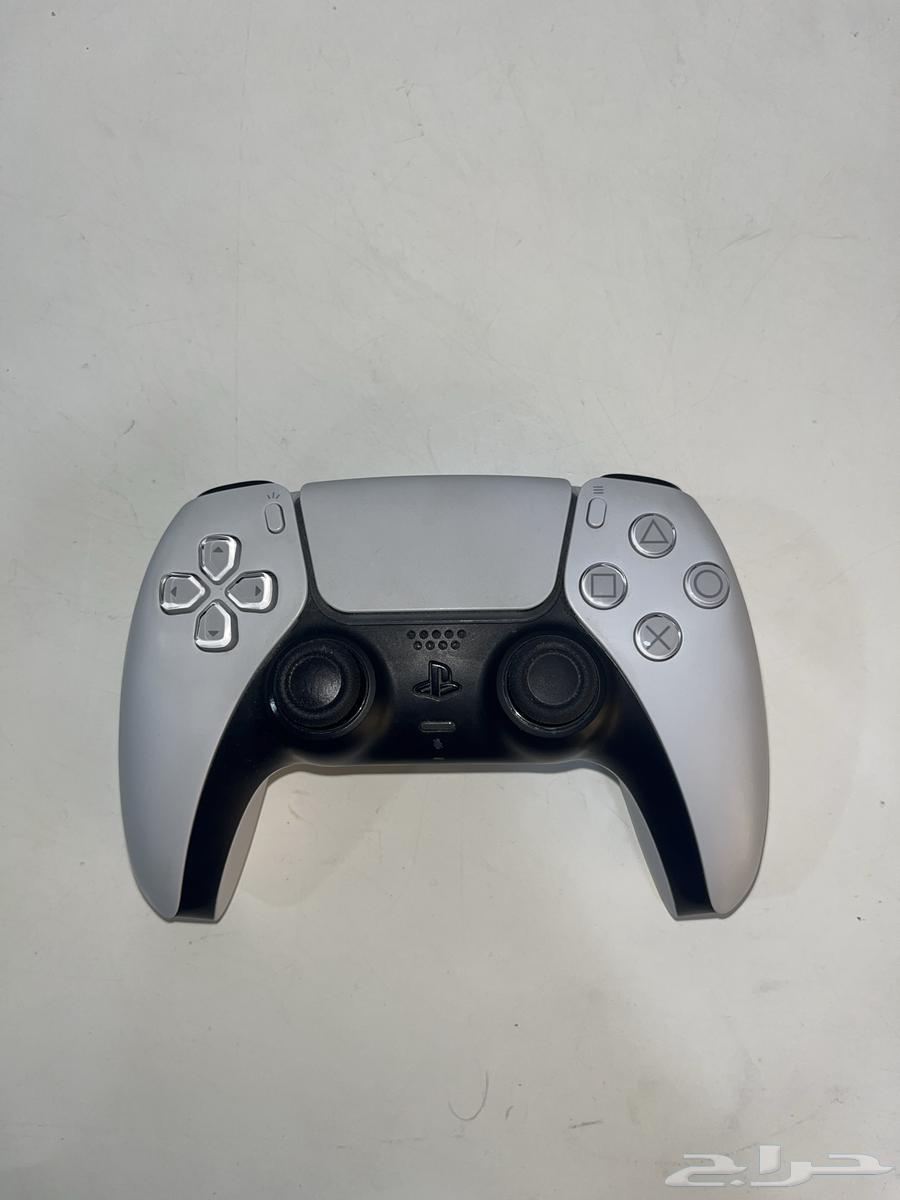PlayStation 5 controller64217048815745110