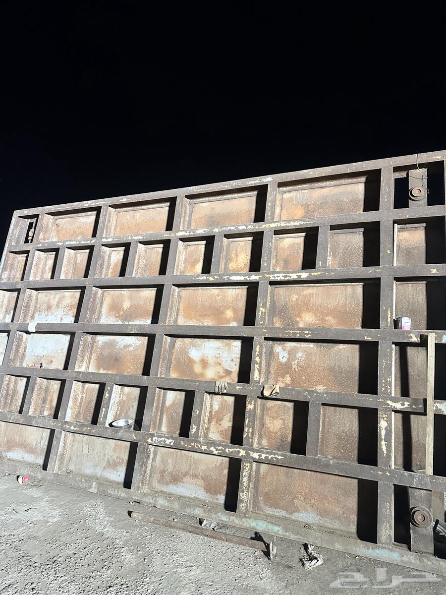 5-meter scale for sale, works conditionally64212130112897112