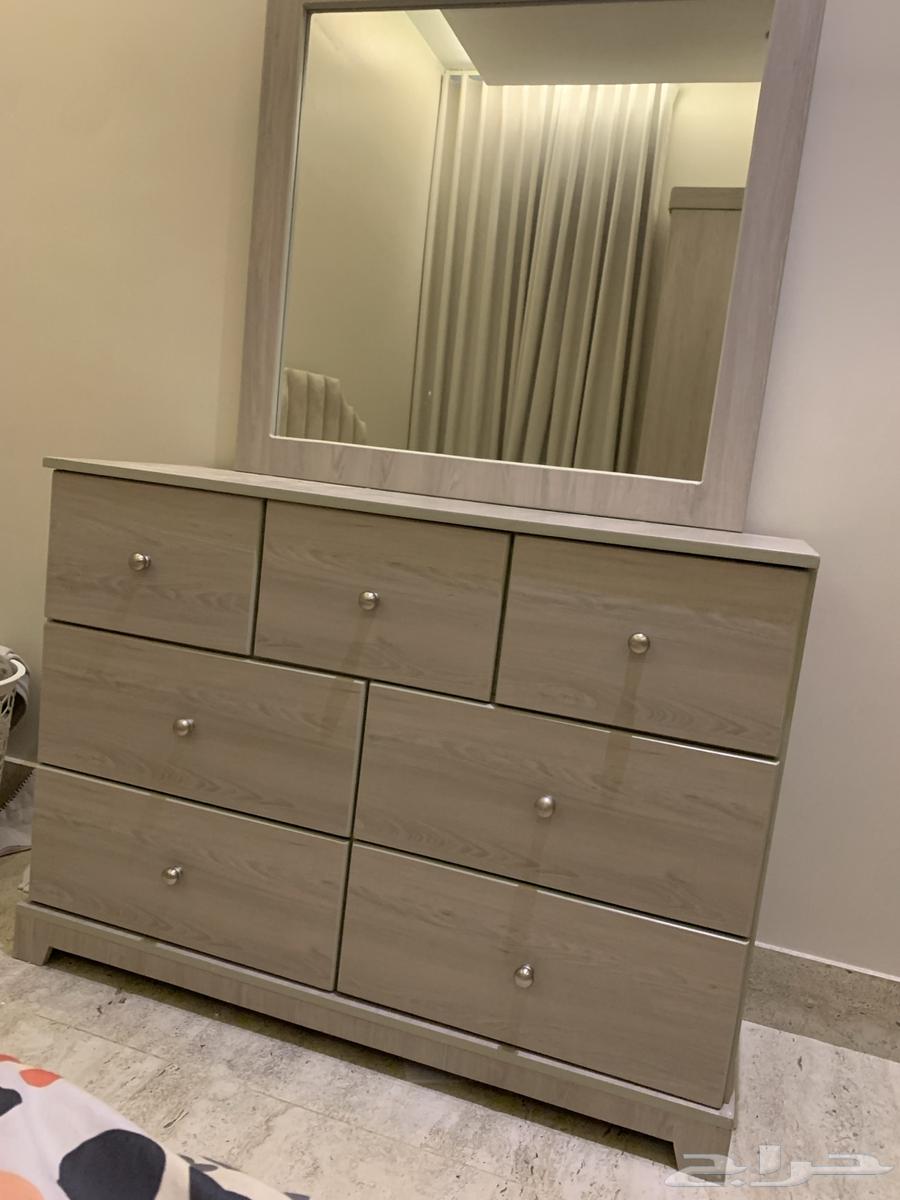 Wardrobe with dressing table64215873754497111