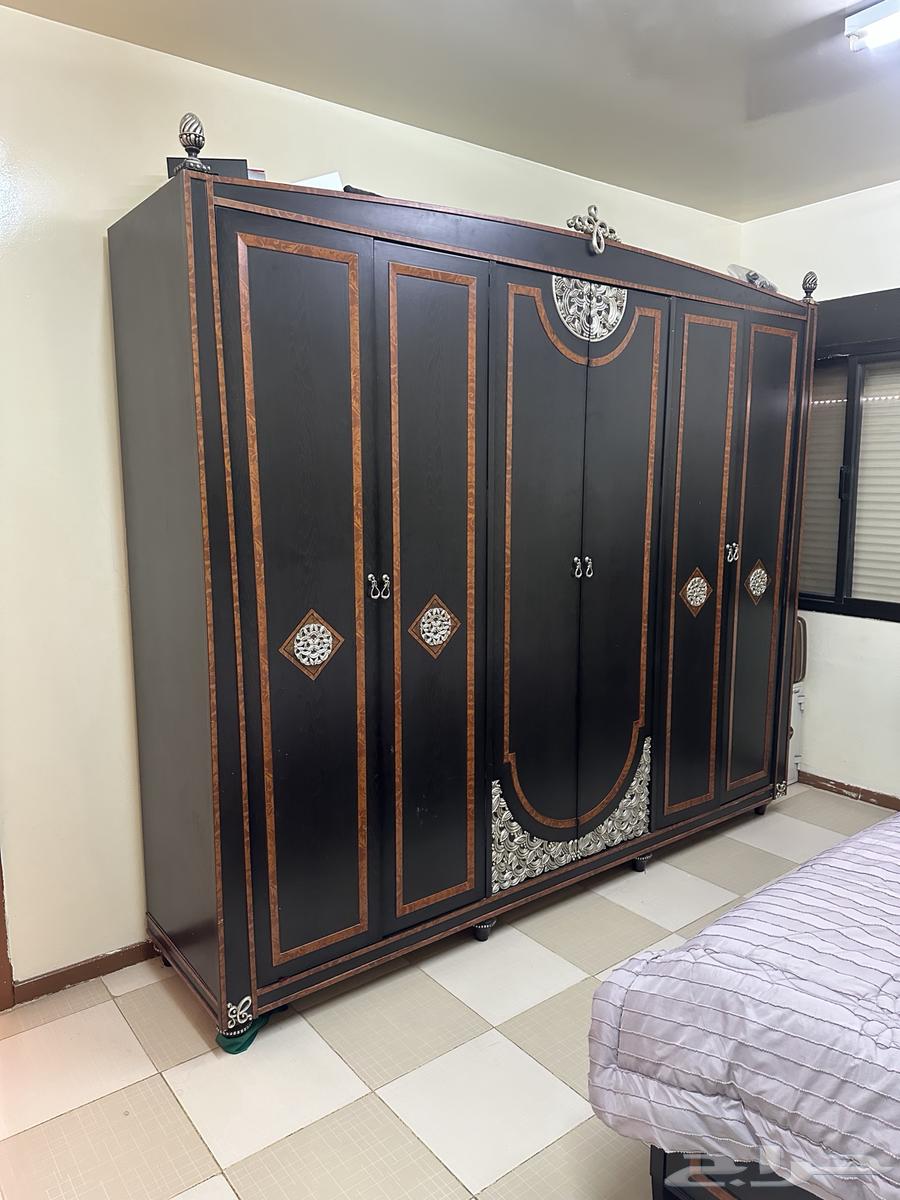 غرفة نوم كلاسيك فخمه من العمر مع مرتبة نفرين وضمان64220677198977111