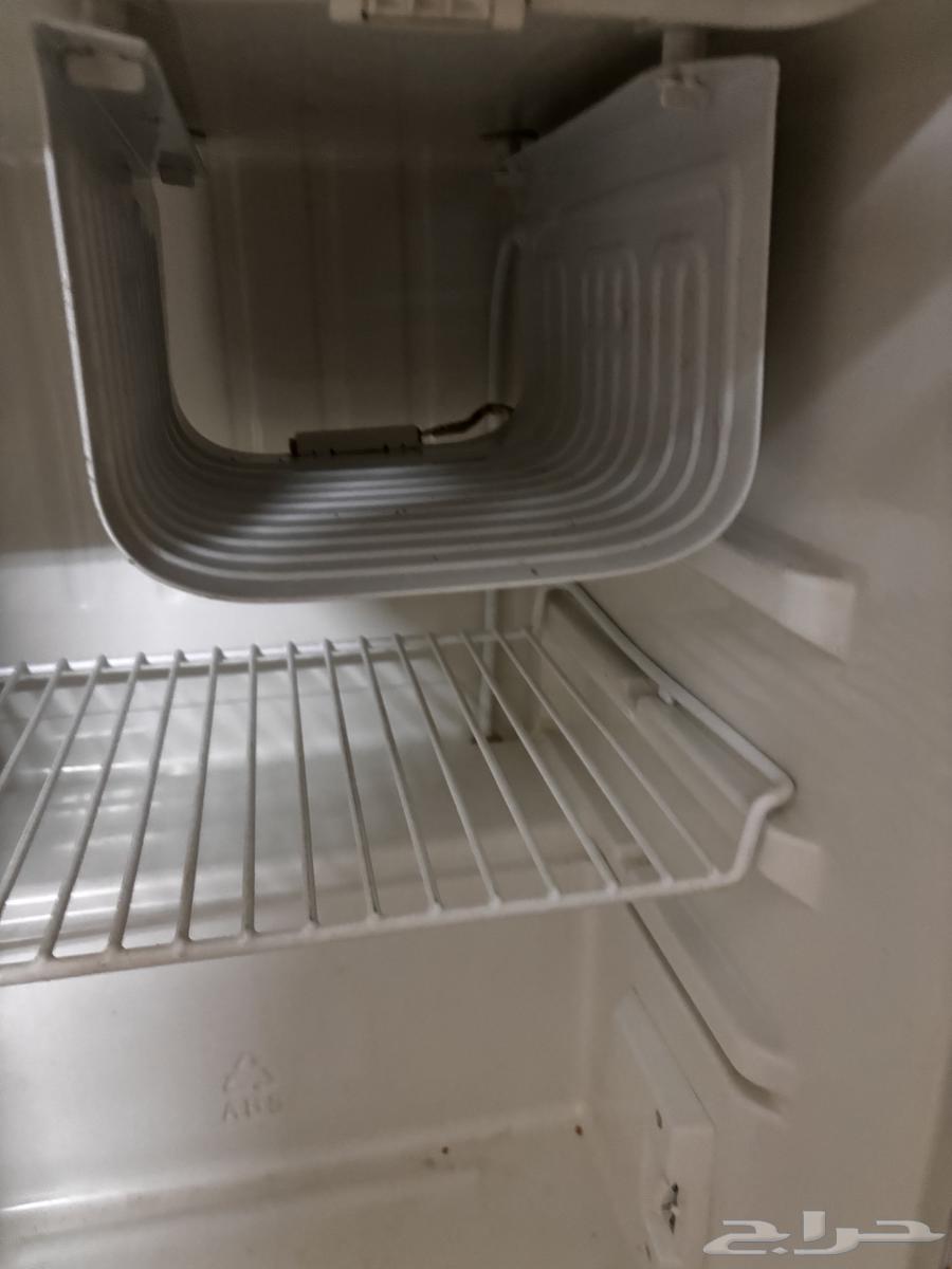 ثلاجه صغيره للبيع64211706778114111