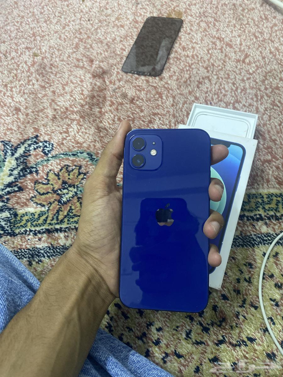 ايفون 12 العادي نظيف64212775240450111