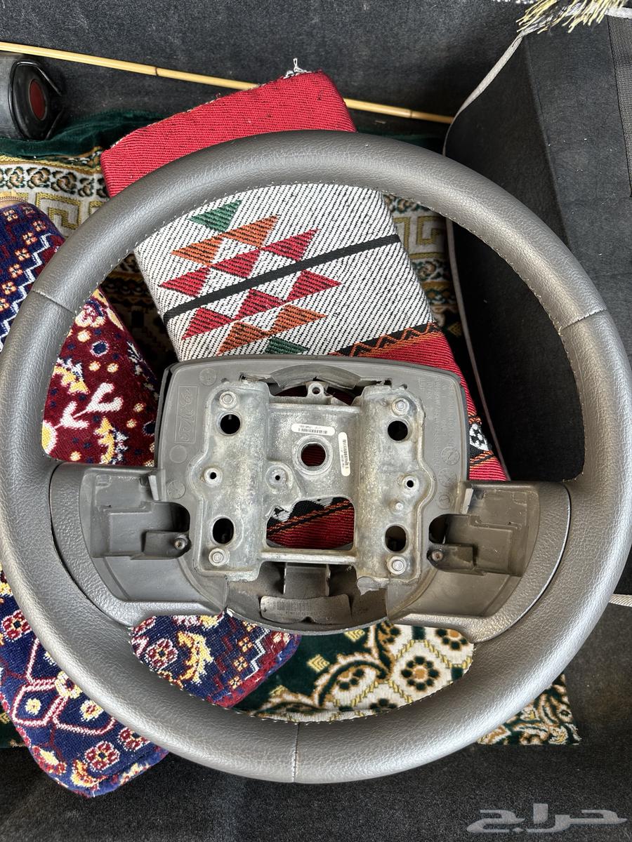 طارة فورد ماركيز - فكتوريا - تاون كار من 2006 الى 201264401452716930113