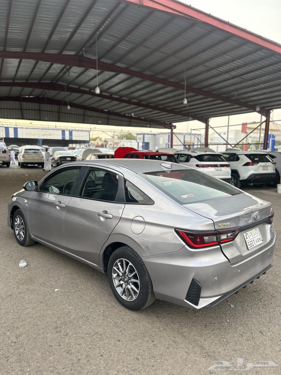 Yars64405389737474114