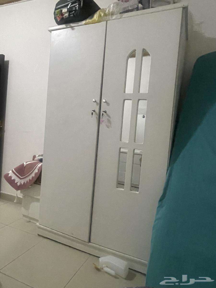 دولاب ضلفتين 250 ريال64218617736066110