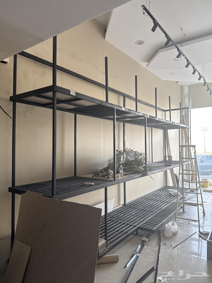 Iron shelf 6 meters long, 4 meters high64222123534081110