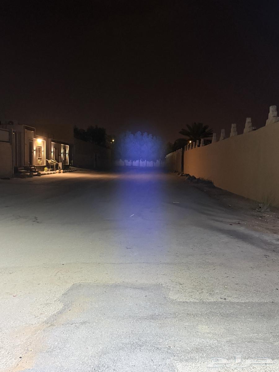 Flashlight64226975128323110