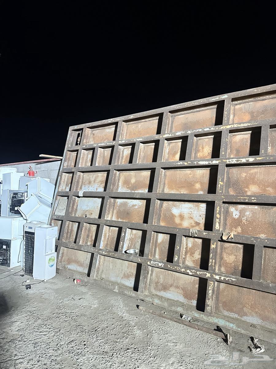 5-meter scale for sale, works conditionally64212130112897110