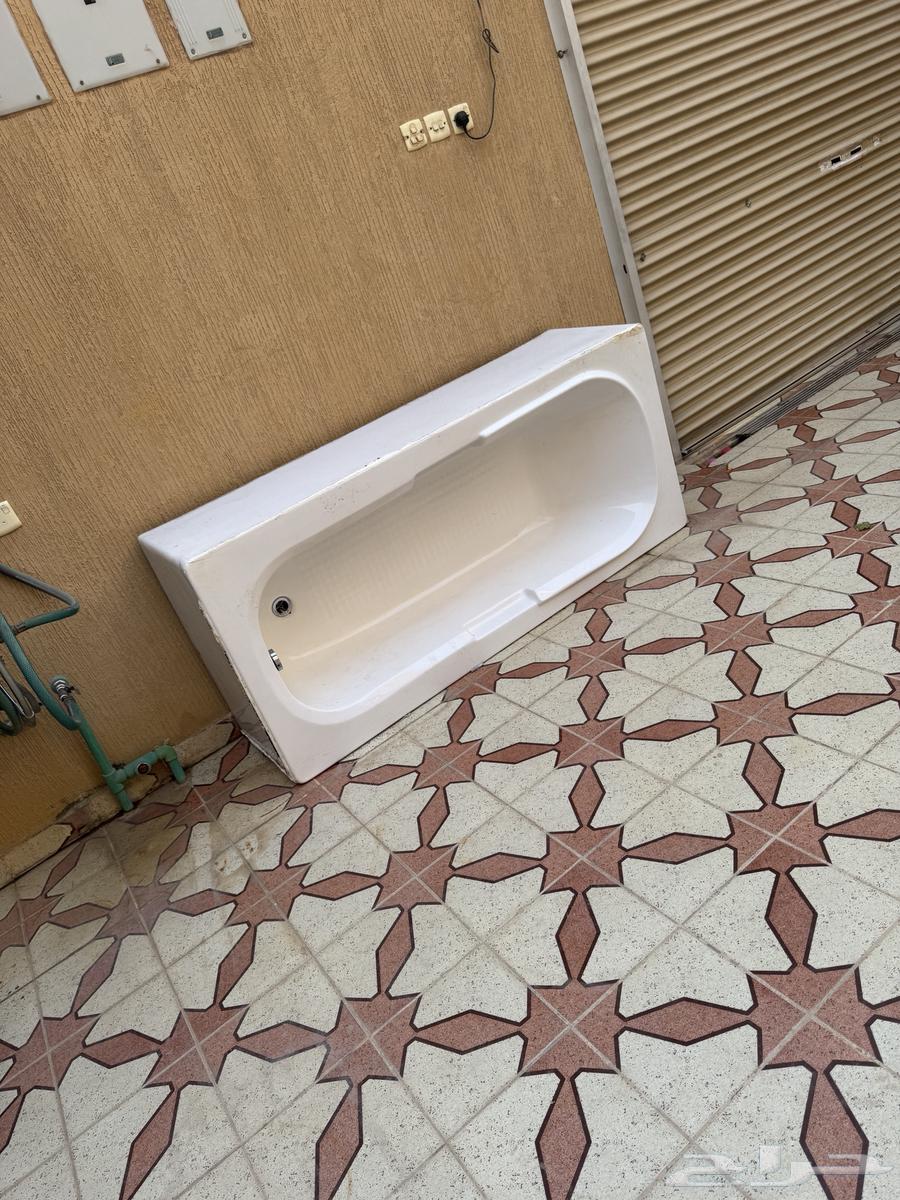 بانيو بحريني ابيض64222773745026111