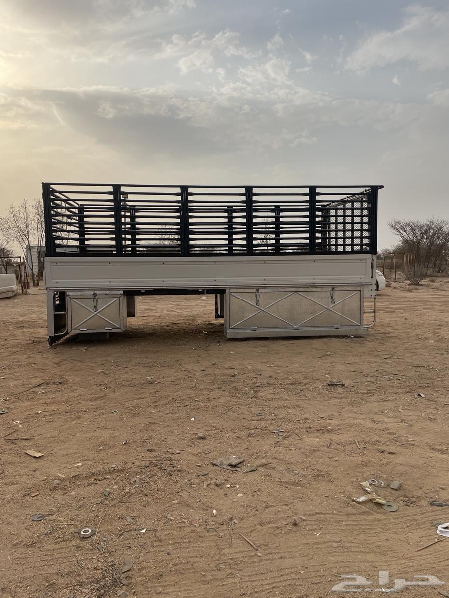 Isuzu Denha Box 200864401828484227111