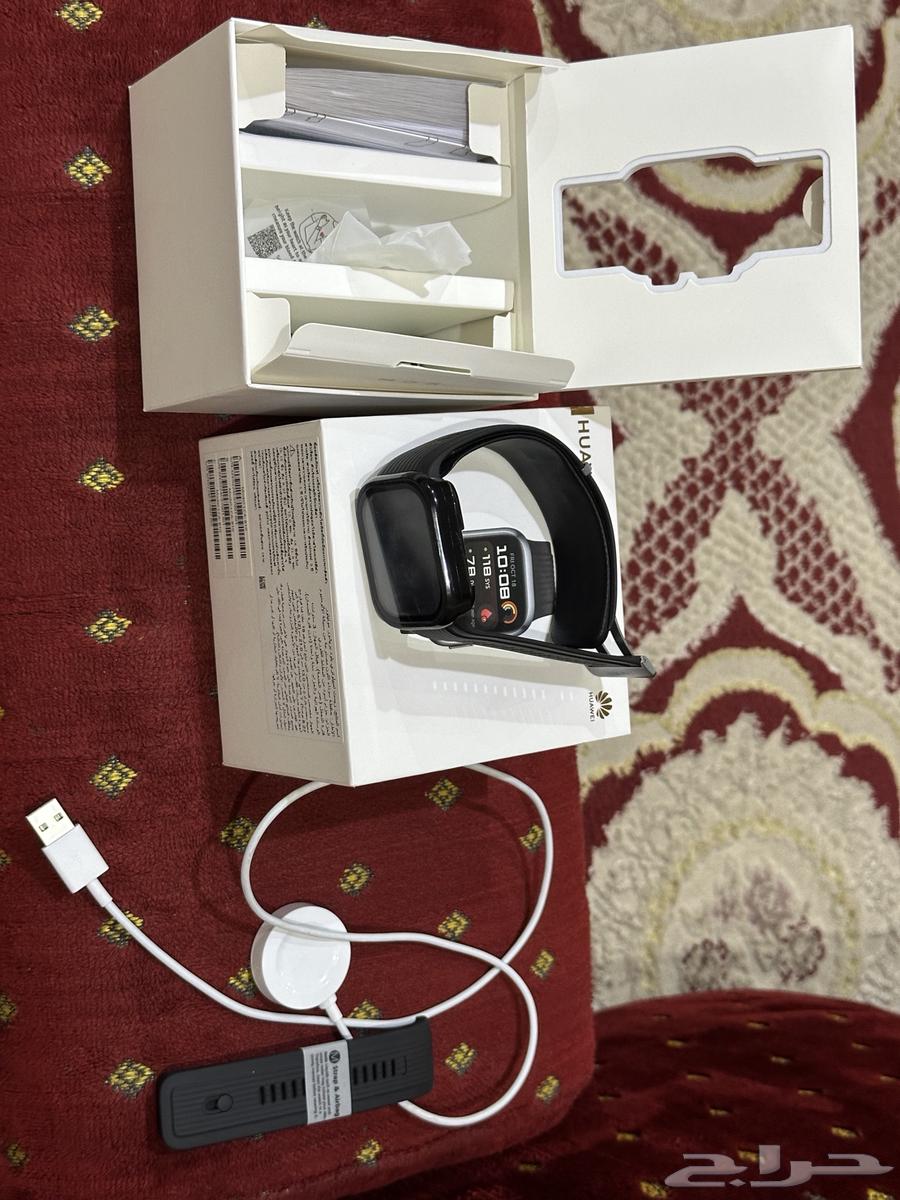 للبيع ساعة هواوي D2 مع ضمان ضد سوء الاستخدام64220241072515110