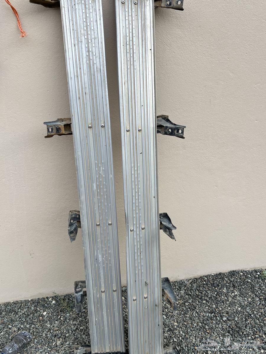 قطع64397492162049111