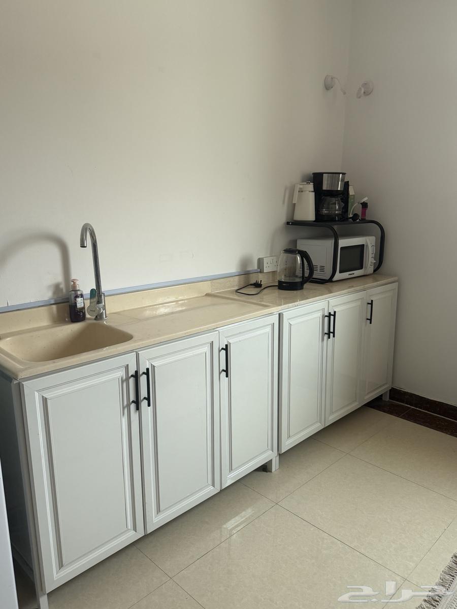 دولاب مطبخ كورنر للبيع نظيف جدا64214930966147111