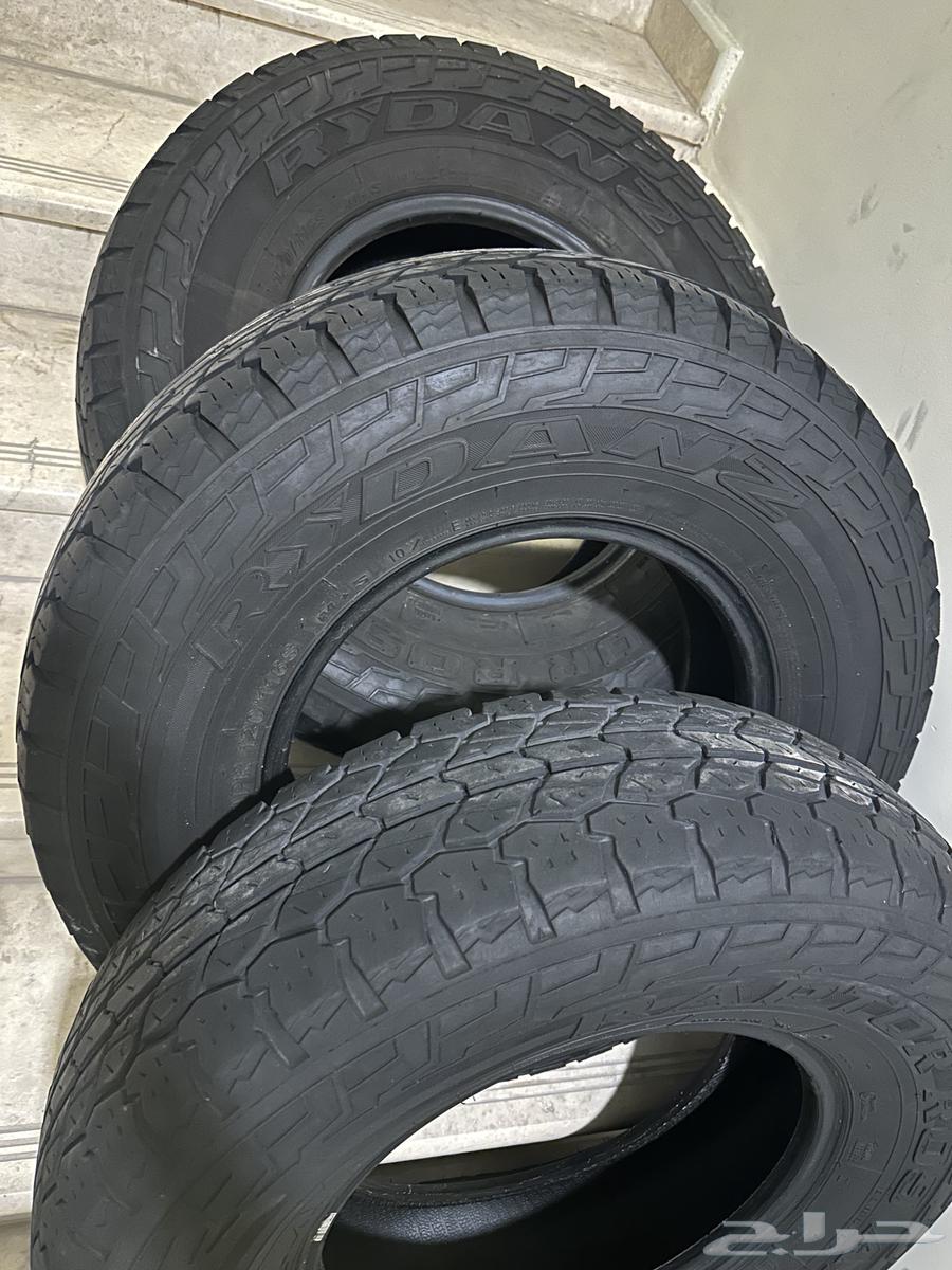 Clean used Chinese tire set for Land Cruiser, size 16, year 2464405069676418113