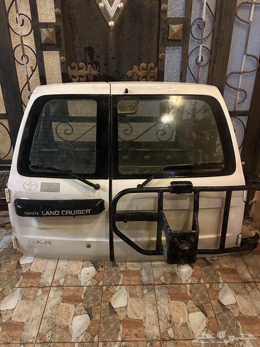 بيبان صفاق مع مفصلاتها مع حامل اسبير وكاله خاليه من الرش64396866575873110