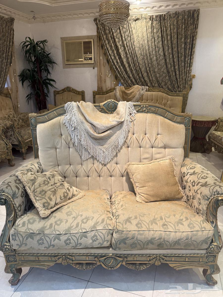 كنب ضيوف كامل مع الستاير والطاولة64225996753154114