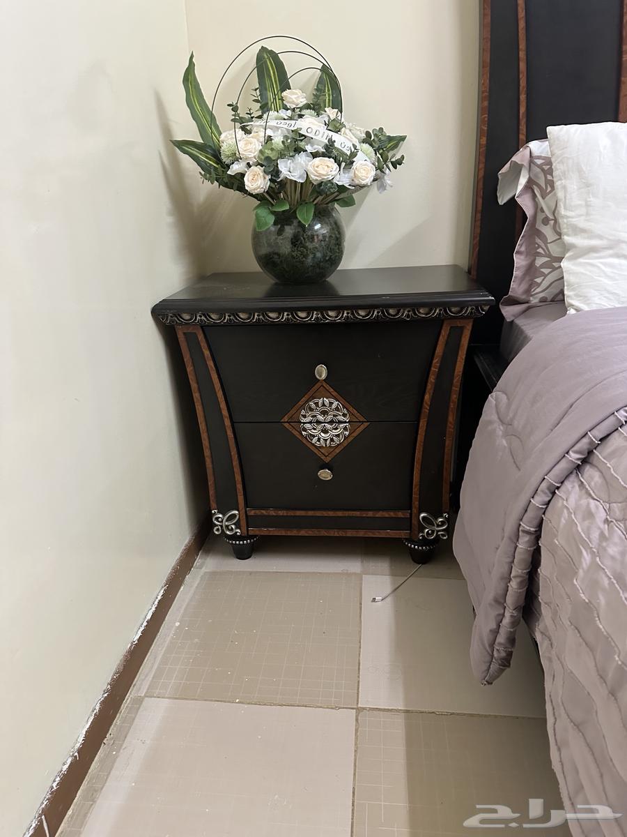 غرفة نوم كلاسيك فخمه من العمر مع مرتبة نفرين وضمان64220677198977113