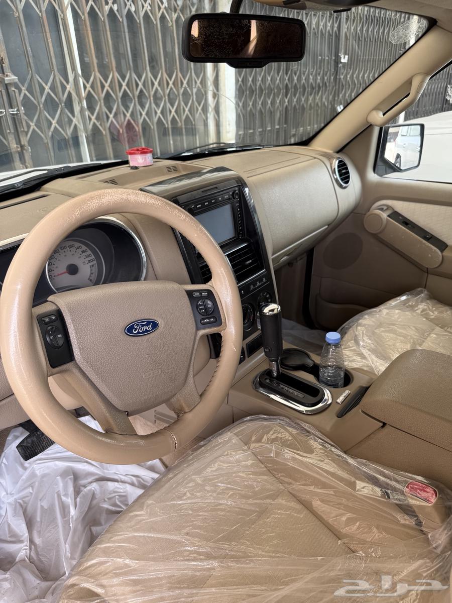 اكس بلور ابيض دبل المحركات زينه والبدي وسط استماره باقي فيه64401717032322112