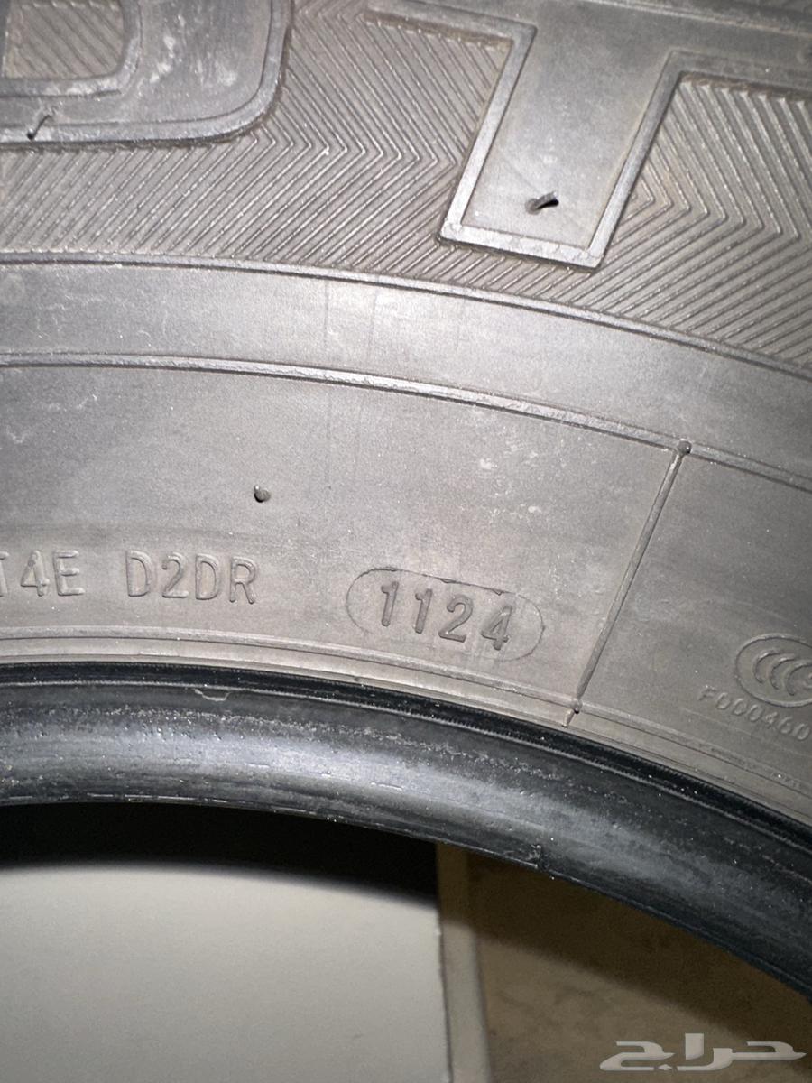 Clean used Chinese tire set for Land Cruiser, size 16, year 2464405069676418110