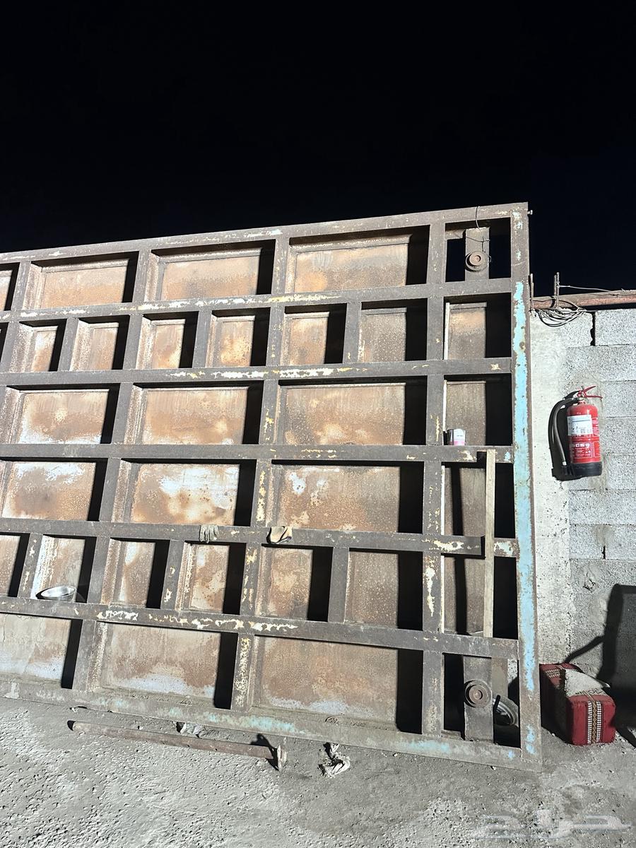 5-meter scale for sale, works conditionally64212130112897111