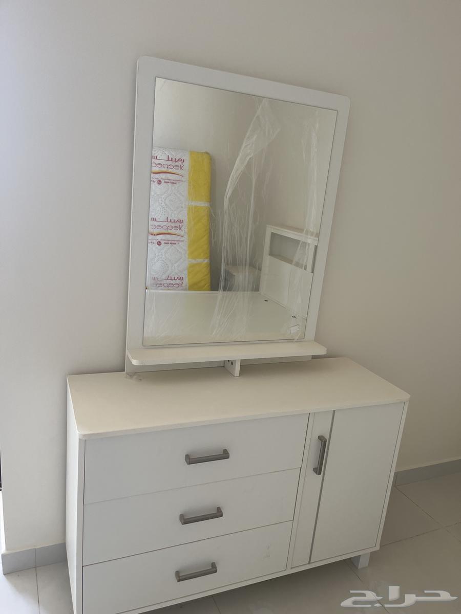 طقم غرفة نوم هوم بوكس64216133058562111