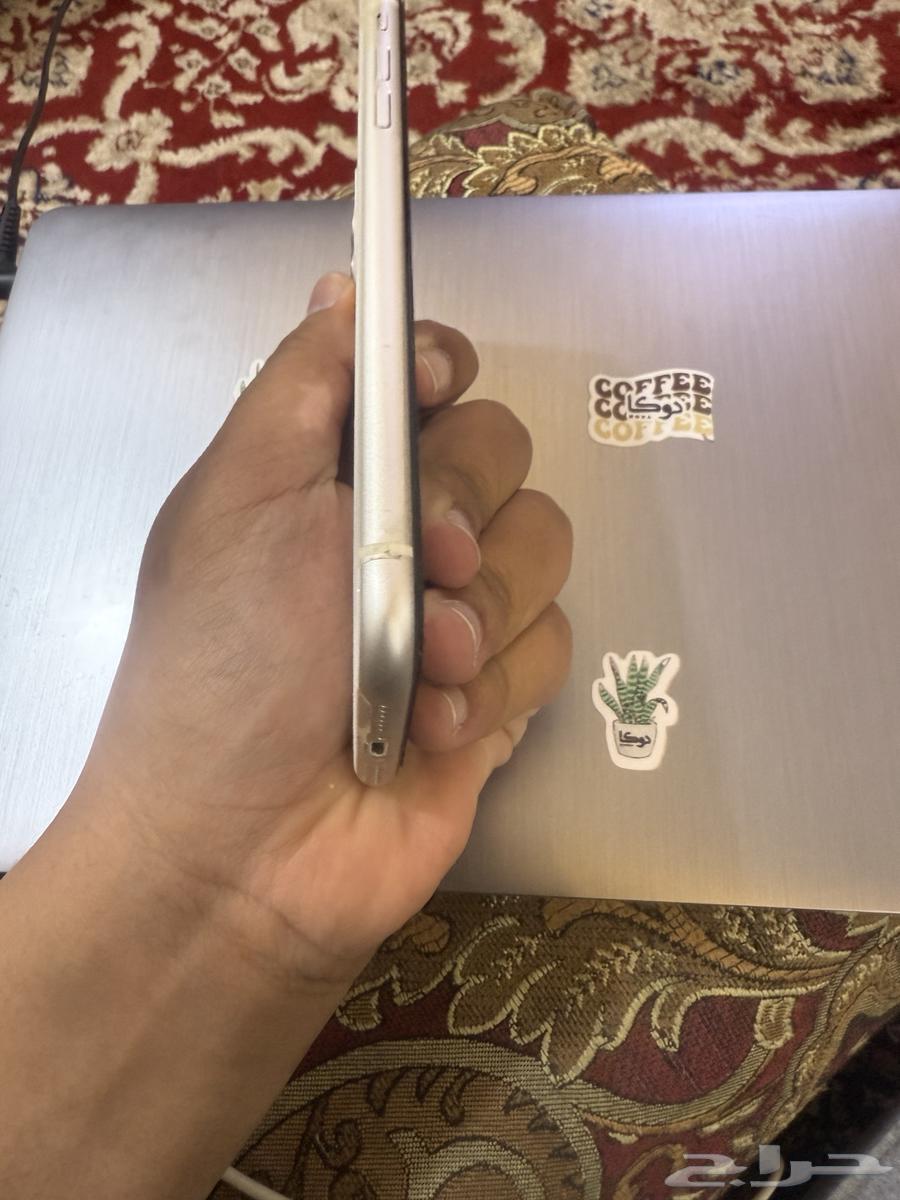 ايفون 11 عادي لون ابيض64227193433602114