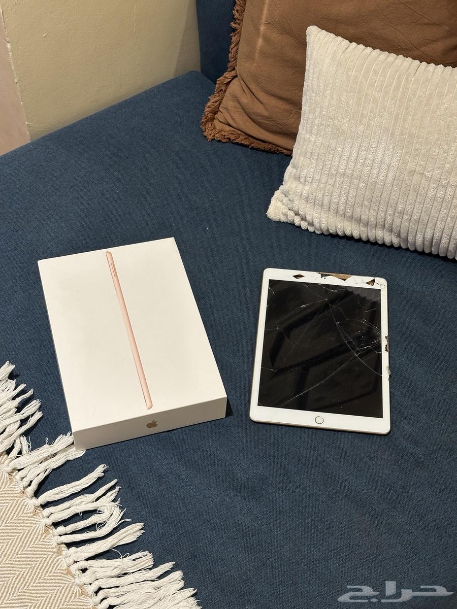 iPad 7th generation, golden color, 128GB64229479330179110